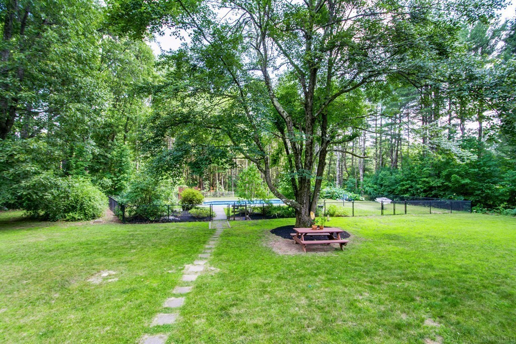 210 Hudson Road Stow, MA 01775 - Photo 24 of 30