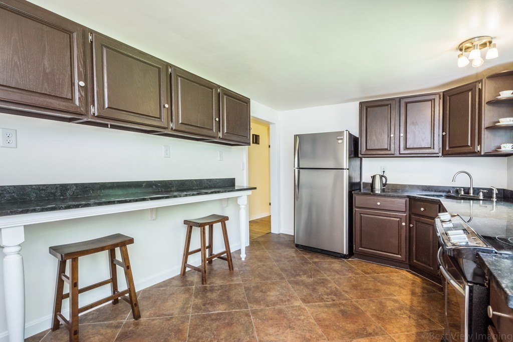 210 Hudson Road Stow, MA 01775 - Photo 10 of 30
