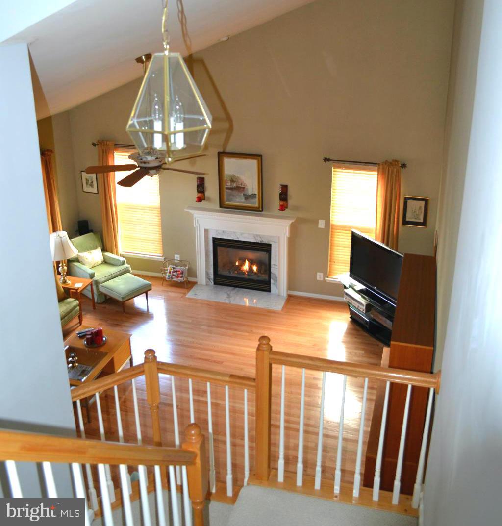 18271 Maple Spring Court Leesburg, VA 20176 - Photo 12 of 30 Interior (General)