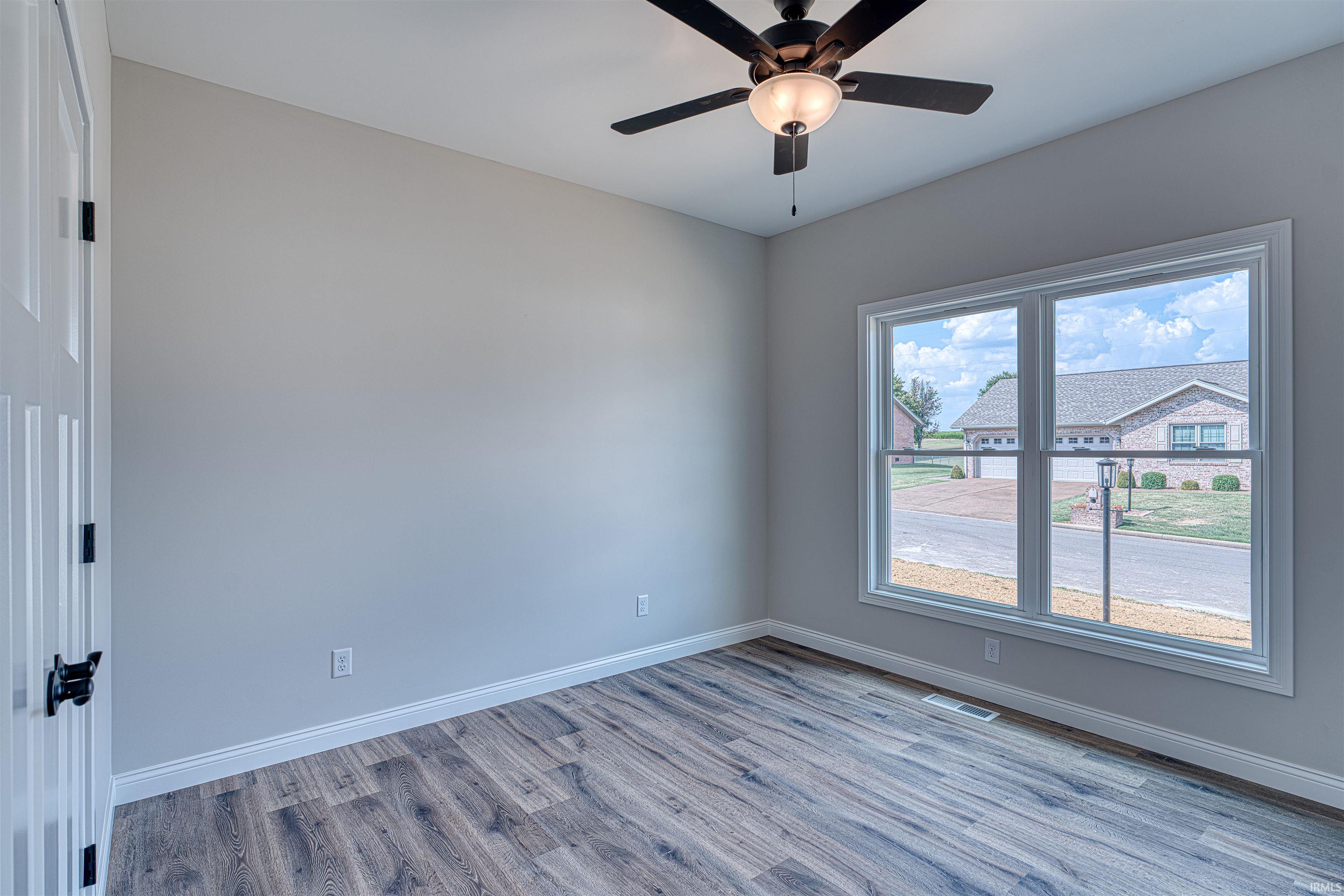 316 Sunset Drive Mount Vernon, IN 47620 - Photo 24 of 36