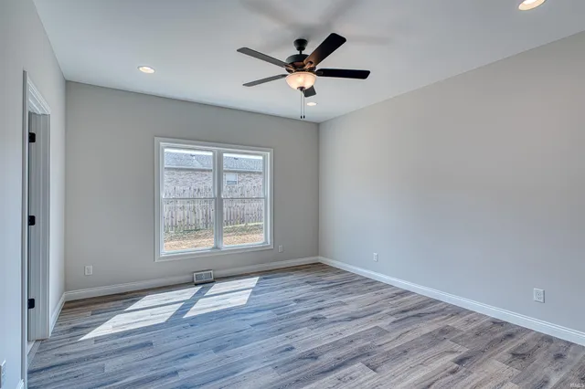 $364,900 | 316 Sunset Drive, Mount Vernon, IN 47620