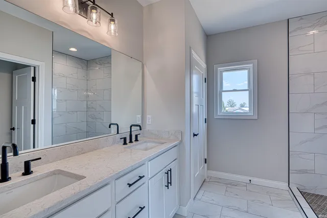 $364,900 | 316 Sunset Drive, Mount Vernon, IN 47620