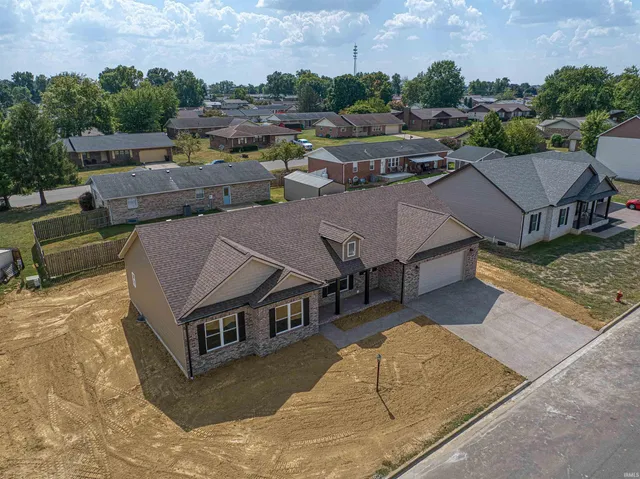 $364,900 | 316 Sunset Drive, Mount Vernon, IN 47620