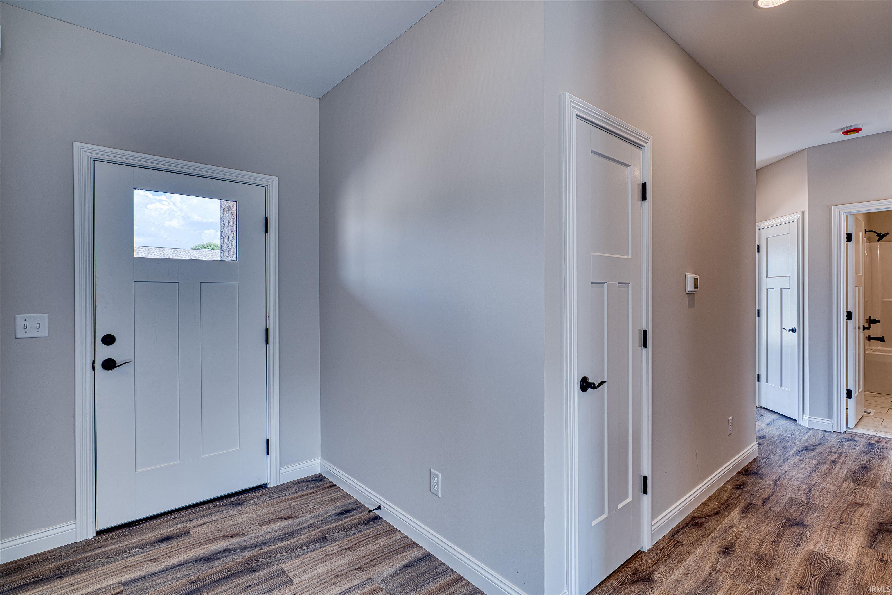 316 Sunset Drive Mount Vernon, IN 47620 - Photo 6 of 36