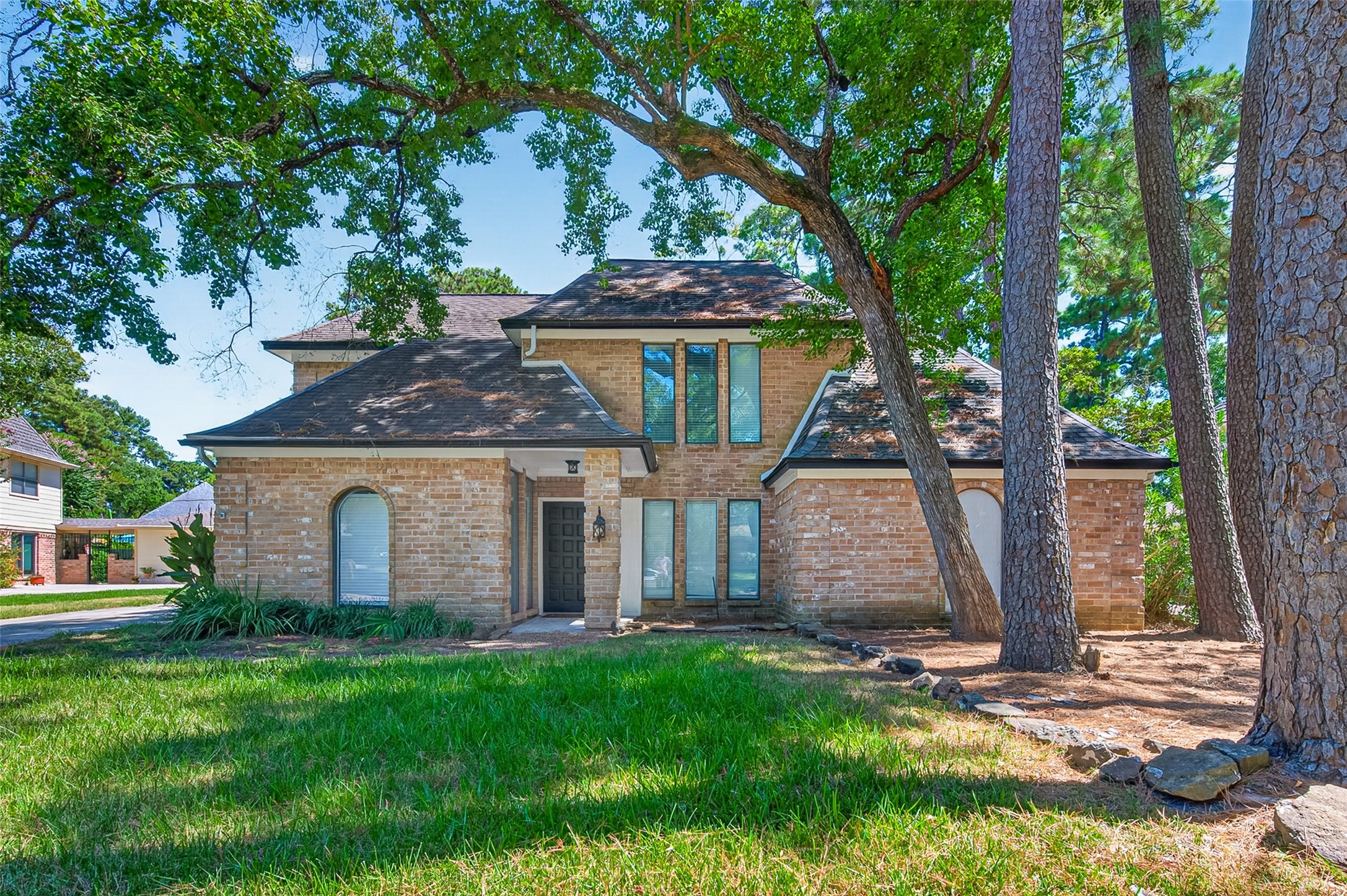 5411 Cobble Lane Spring, TX 77379 - Photo 2 of 50 Features 4 bedrooms 2.5 baths 2,763 sq.ft