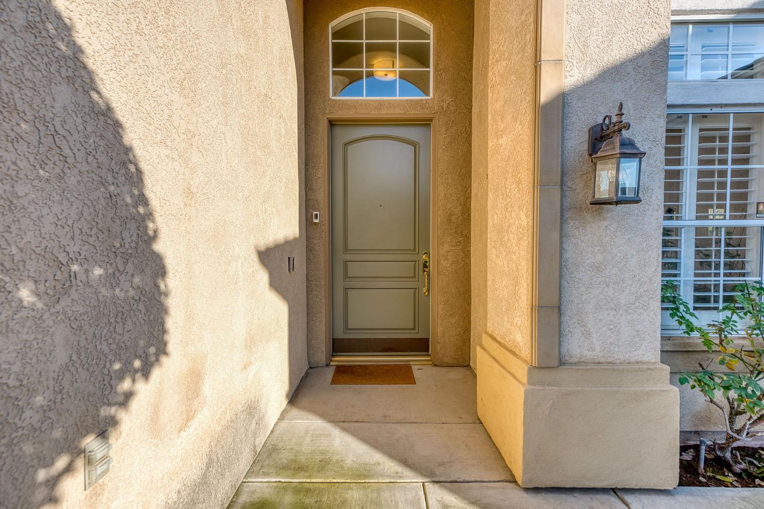 5124 North Via Trevi Fresno, CA 93711 - Photo 5 of 33