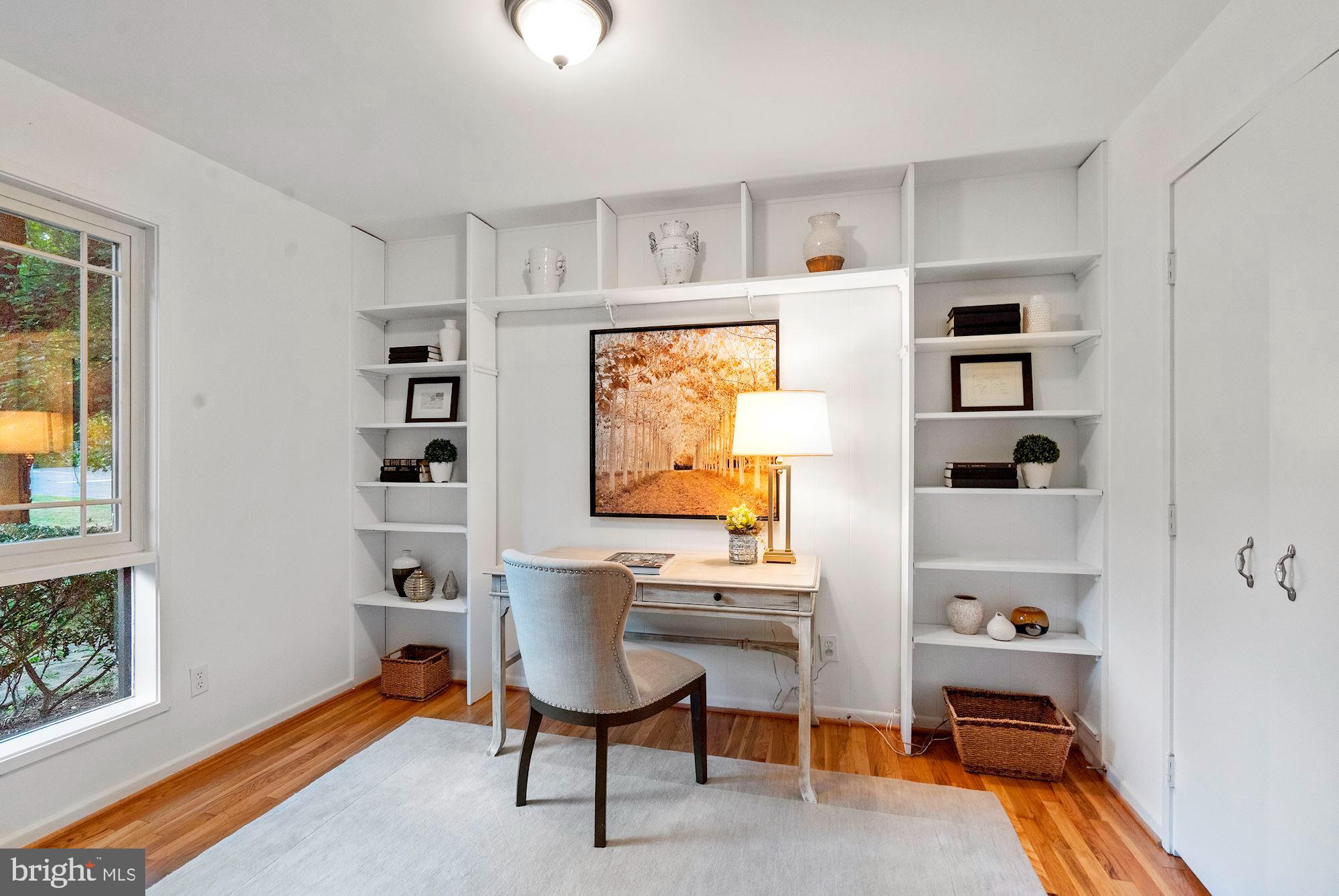 6917 Persimmon Tree Road Bethesda, MD 20817 - Photo 19 of 41 Custom Built-Ins