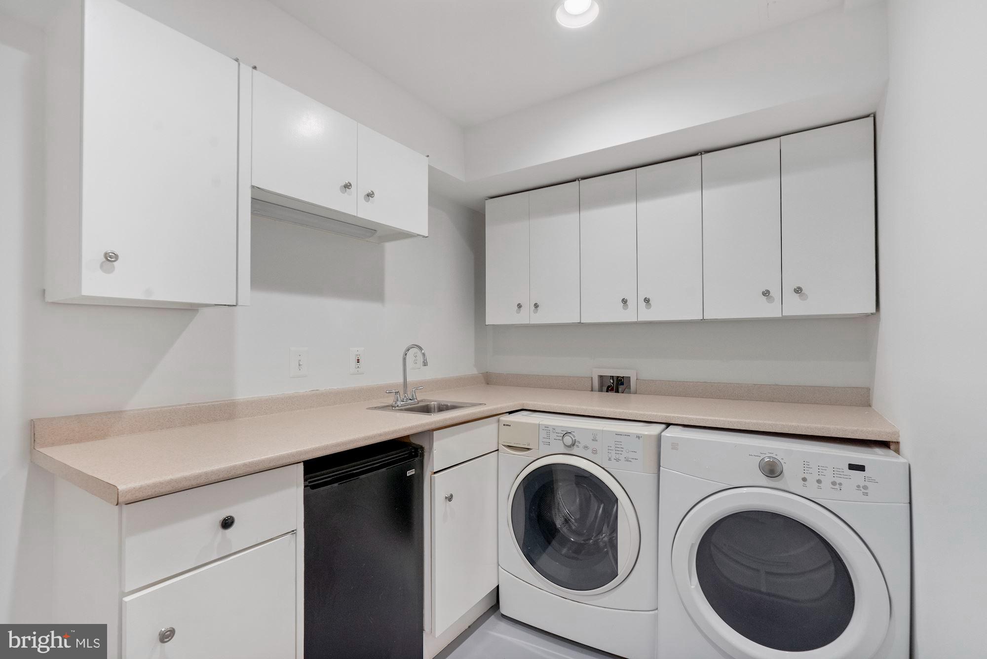 6917 Persimmon Tree Road Bethesda, MD 20817 - Photo 29 of 41 Laundry Room