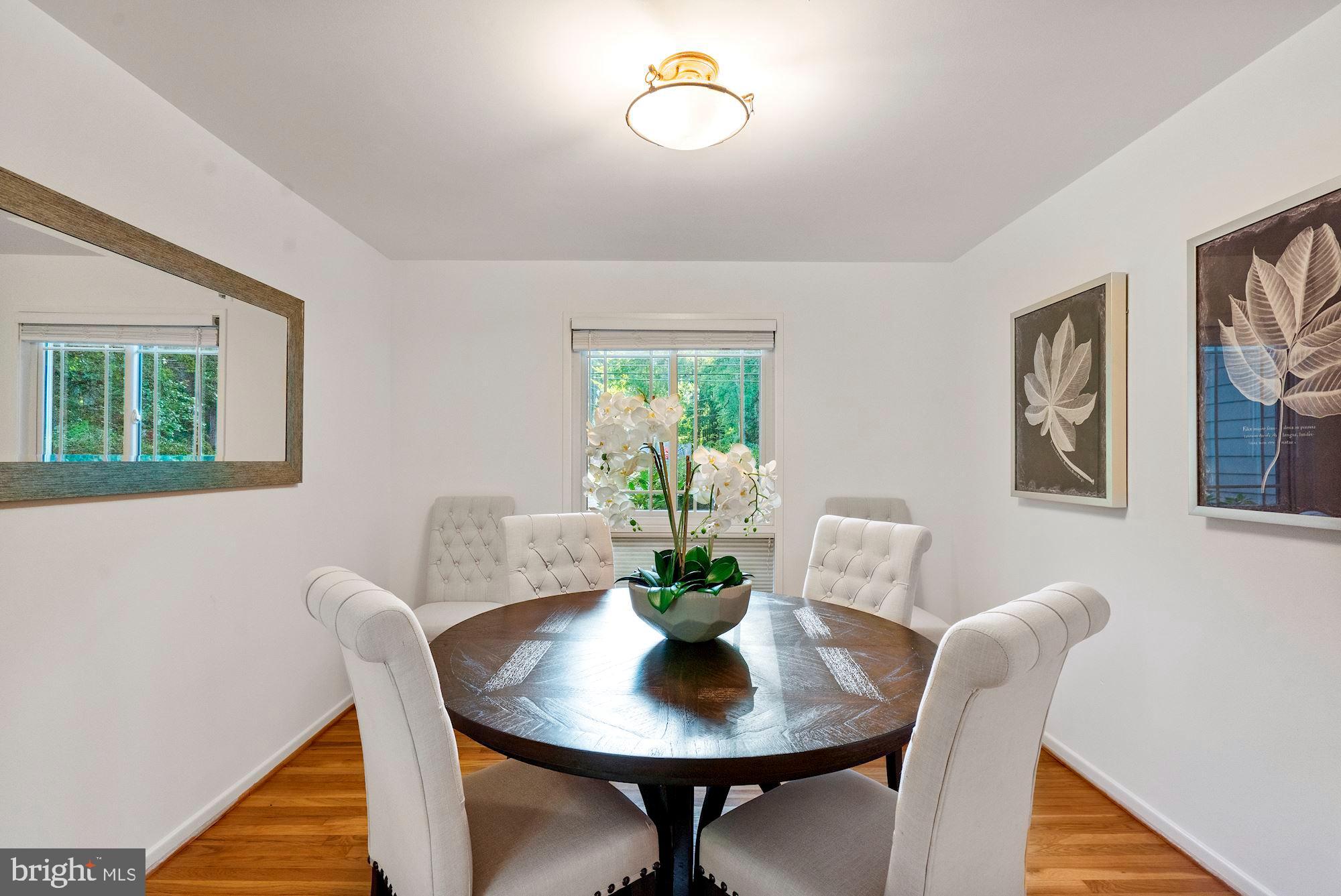 6917 Persimmon Tree Road Bethesda, MD 20817 - Photo 9 of 41 Perfect for Entertaining at Home