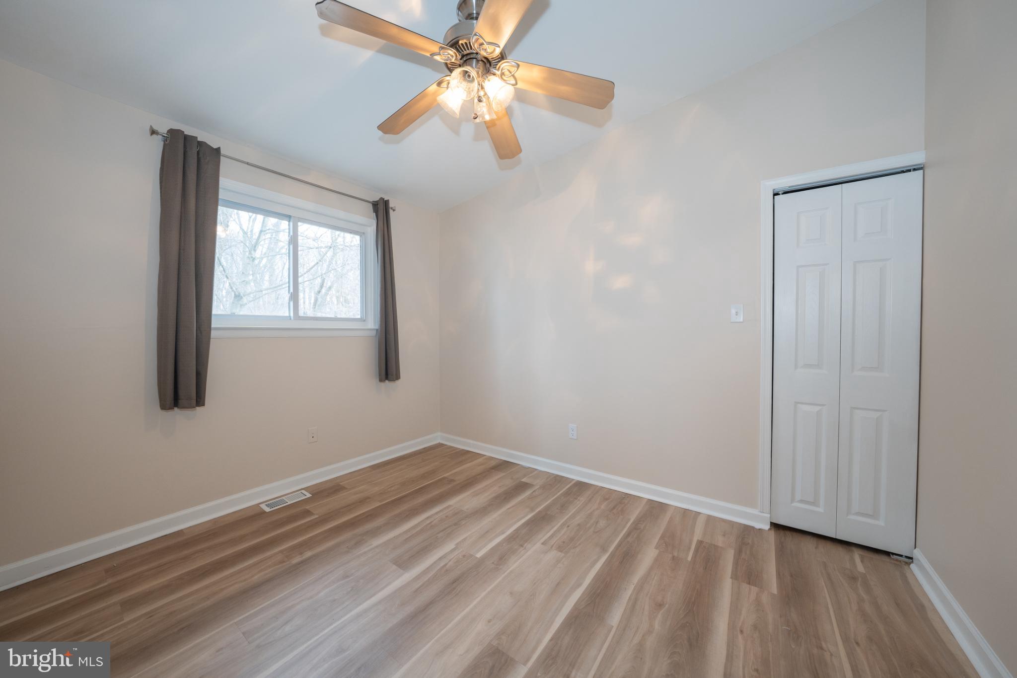 3999 Riviera Drive Upper Chichester, PA 19061 - Photo 16 of 32 Third bedroom also faces backyard.