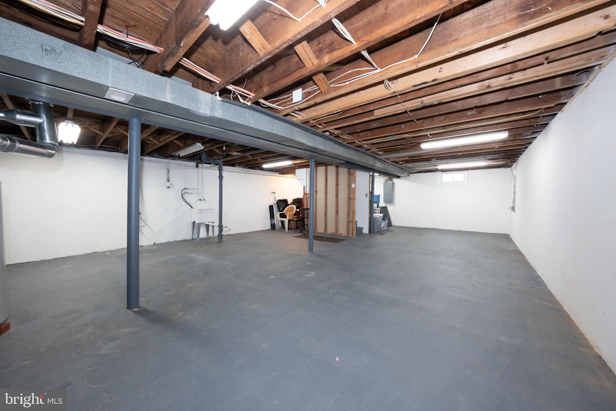 3999 Riviera Drive Upper Chichester, PA 19061 - Photo 26 of 32 Loads of space & opportunity to make it your own.