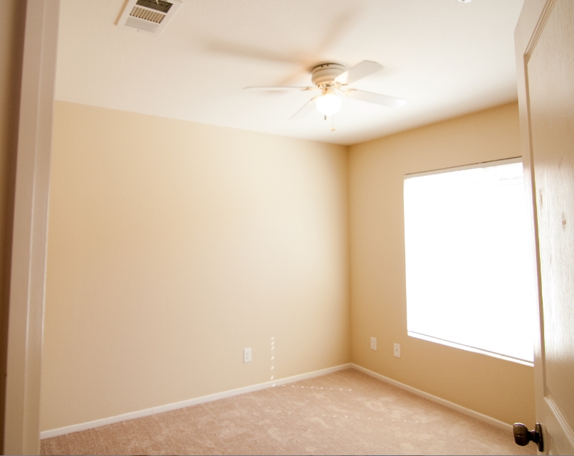 430 Almond Road San Marcos, CA 92078 - Photo 8 of 21 Gallery Image 8