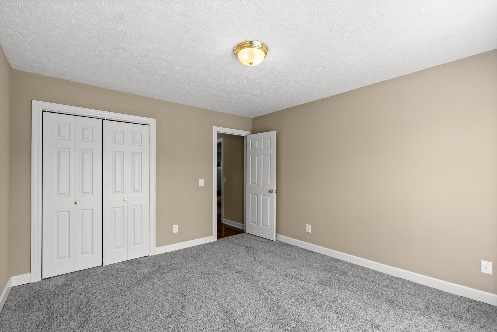 1010 State Highway 48 Dickson, TN 37055 - Photo 34 of 59 a view of an empty room