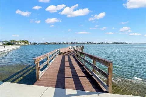 $269,000 | 5220 Brittany Drive South, Unit 1003, St. Petersburg, FL 33715