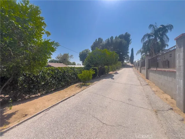 $1,949,000 | 9909 Helen Avenue, Sunland, CA 91040