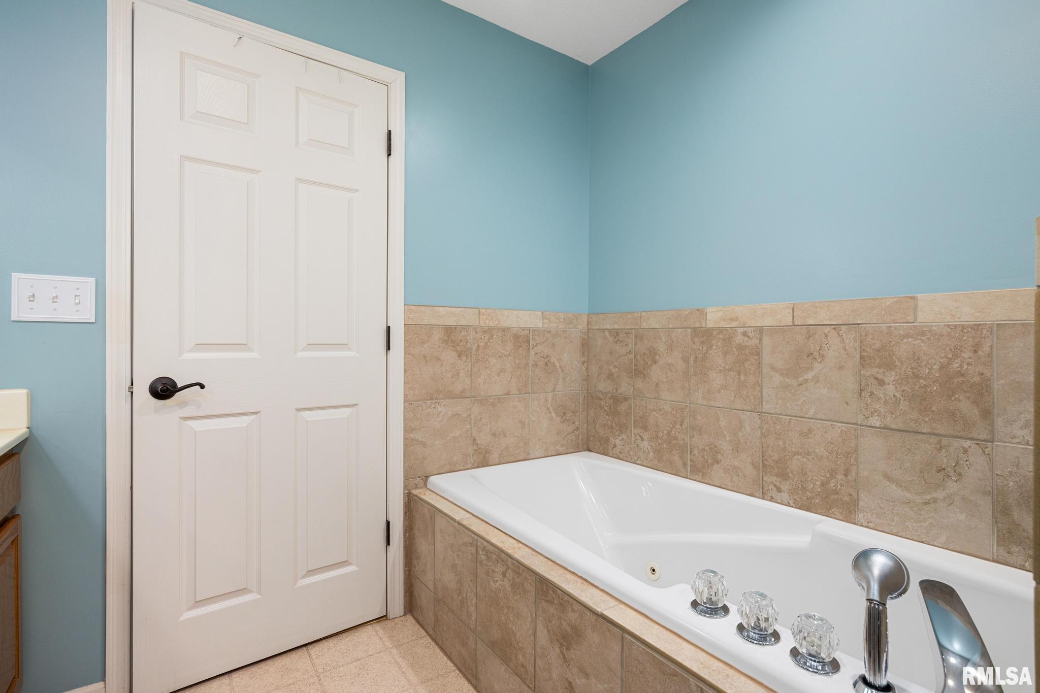 3616 East Westbrook Road Chillicothe, IL 61523 - Photo 44 of 63 Gallery Image 44