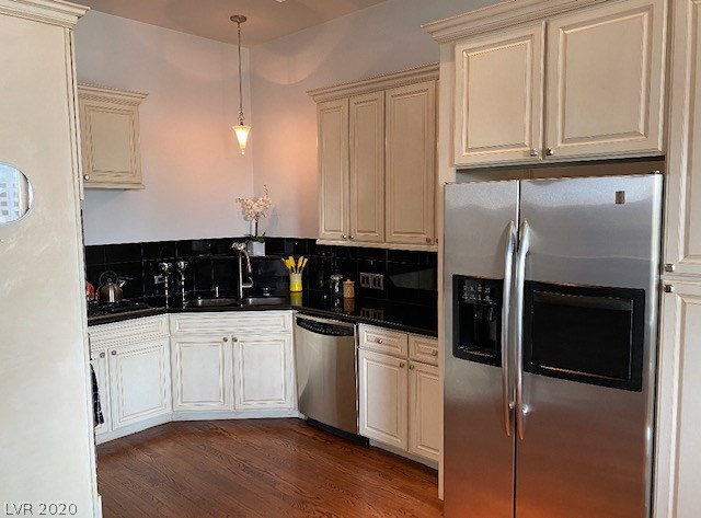 360 East Desert Inn Road, Unit 509 Las Vegas, NV 89109 - Photo 3 of 11 Gallery Image 3