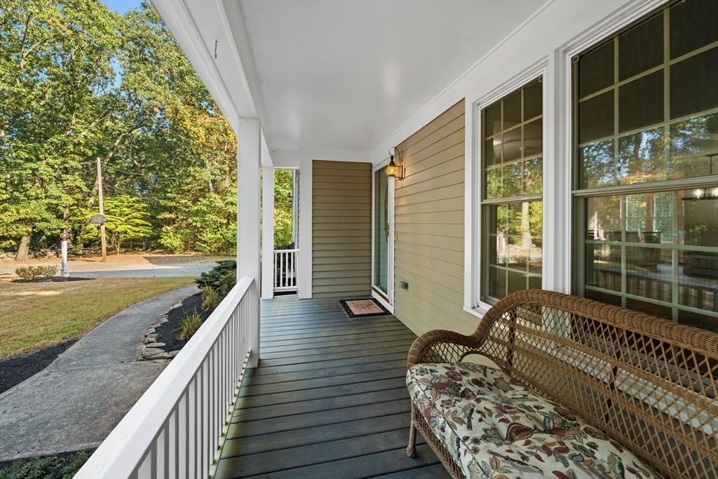 111 Kempton Road Millville, MA 01529 - Photo 4 of 41 Gallery Image 4