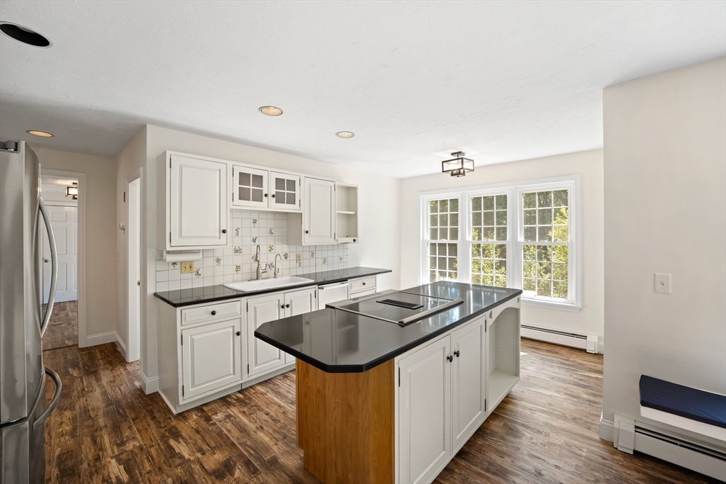 111 Kempton Road Millville, MA 01529 - Photo 10 of 41 Gallery Image 10