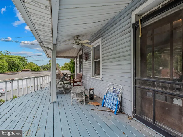 $175,000 | 137 Hageman Street, Berkeley Springs, WV 25411