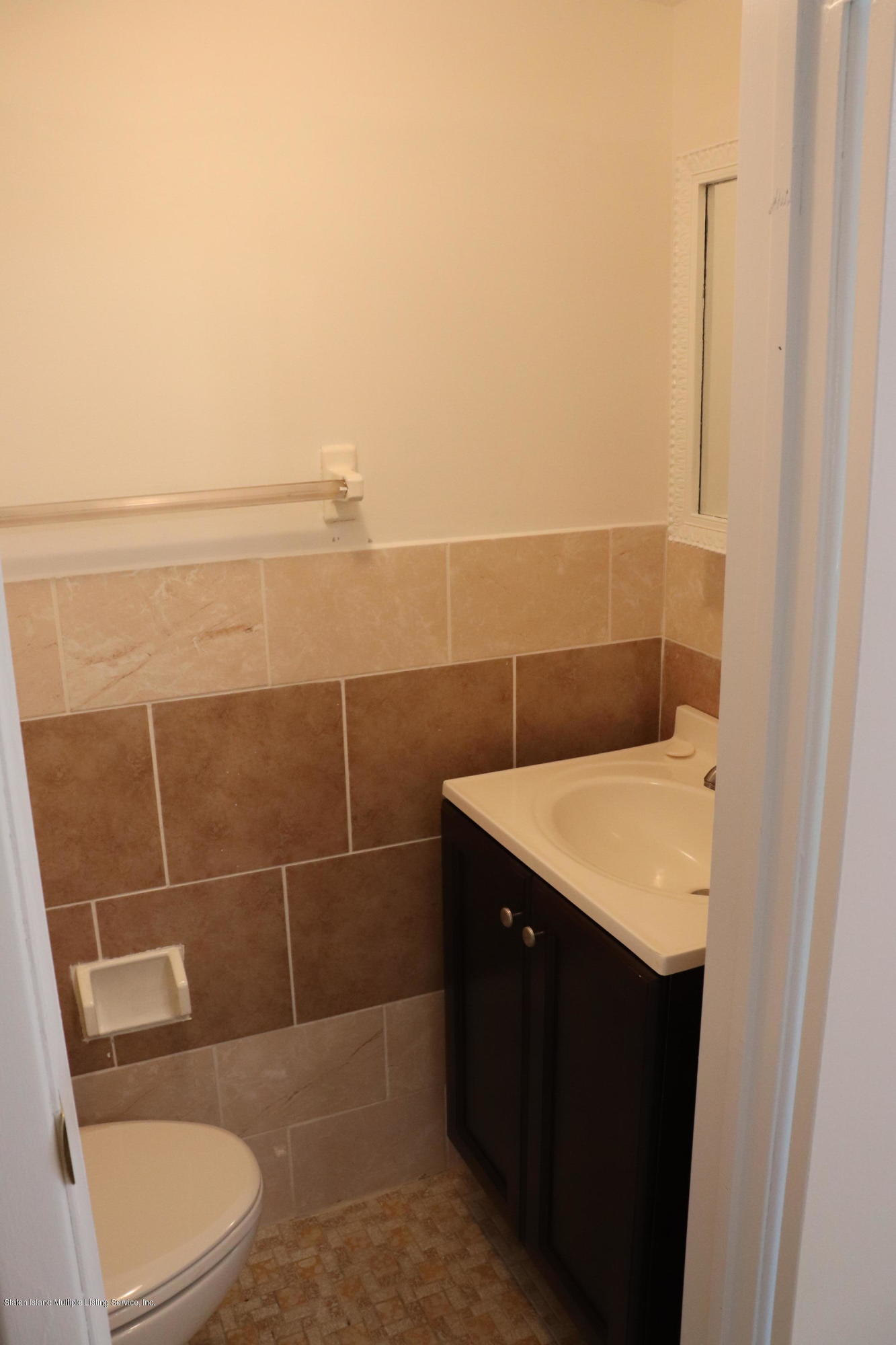 271 Signs Road, Unit J Staten Island, NY 10314 - Photo 4 of 12 4
