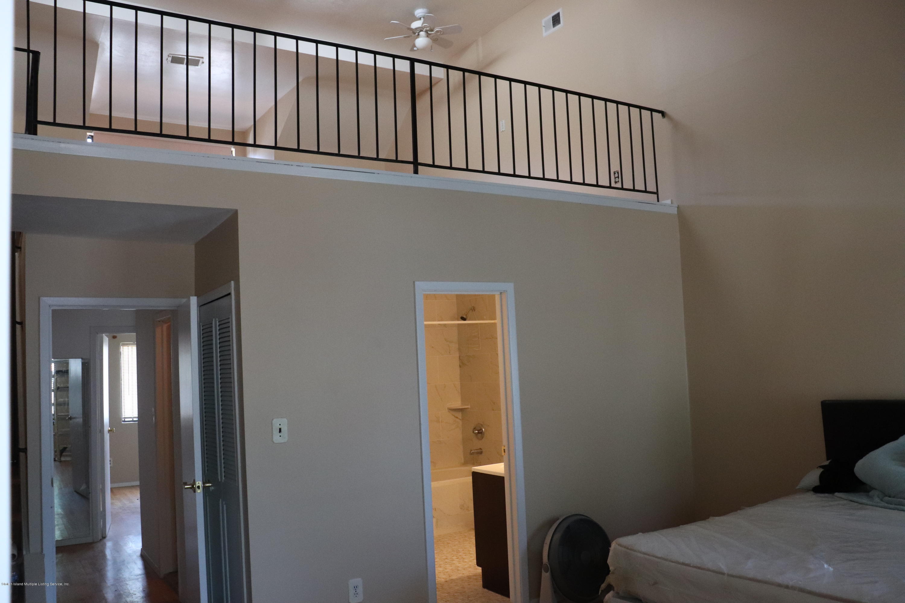271 Signs Road, Unit J Staten Island, NY 10314 - Photo 8 of 12 9a