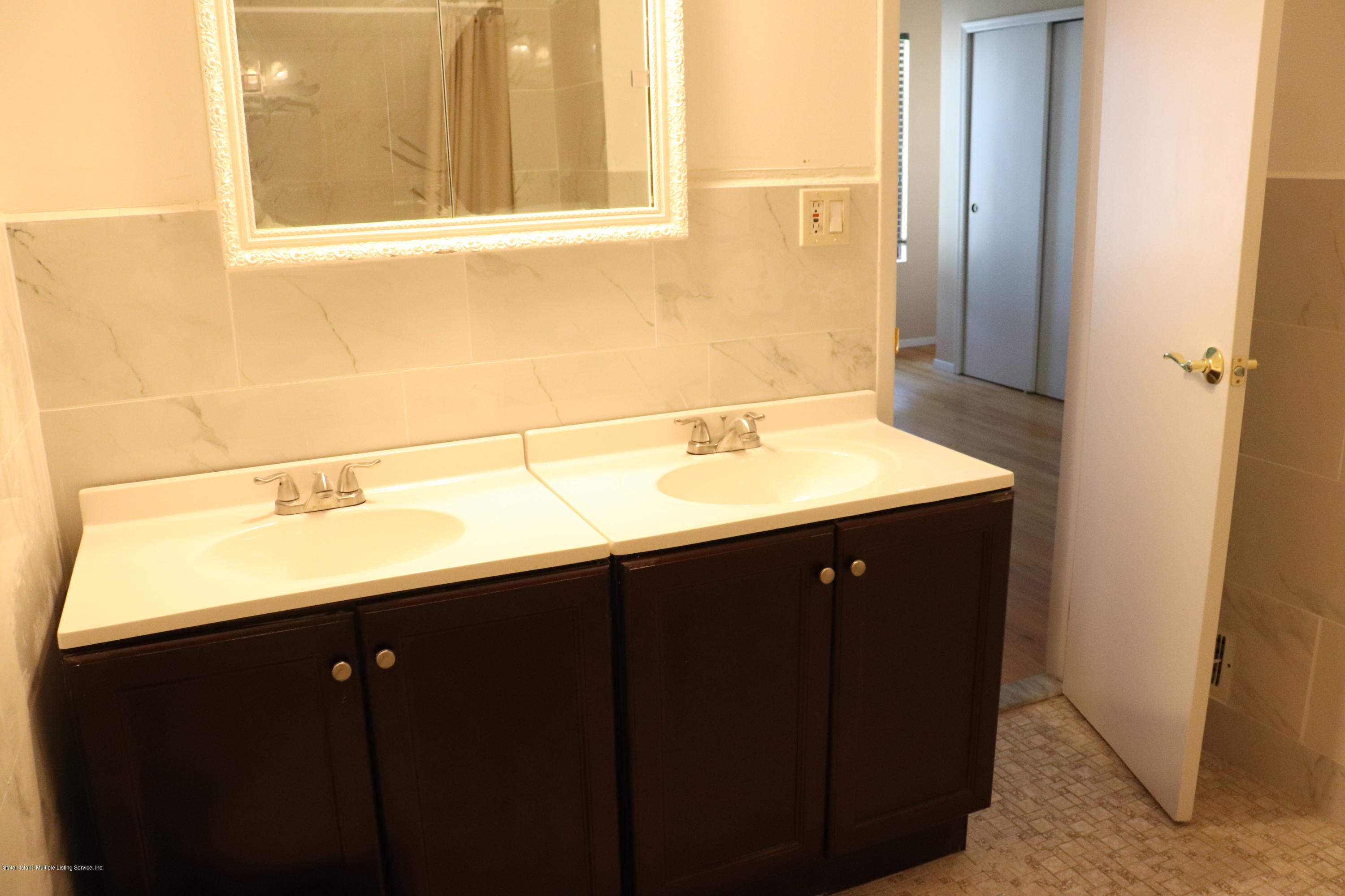 271 Signs Road, Unit J Staten Island, NY 10314 - Photo 10 of 12 11