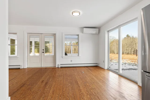 $420,000 | 101 Morang Cove Road, Nobleboro, ME 04555