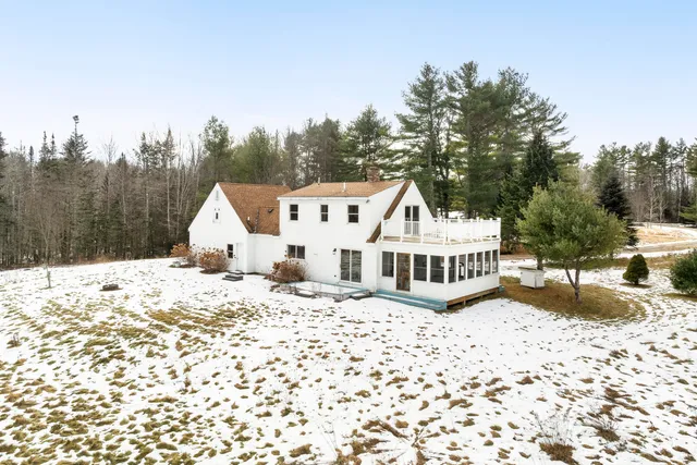 $420,000 | 101 Morang Cove Road, Nobleboro, ME 04555