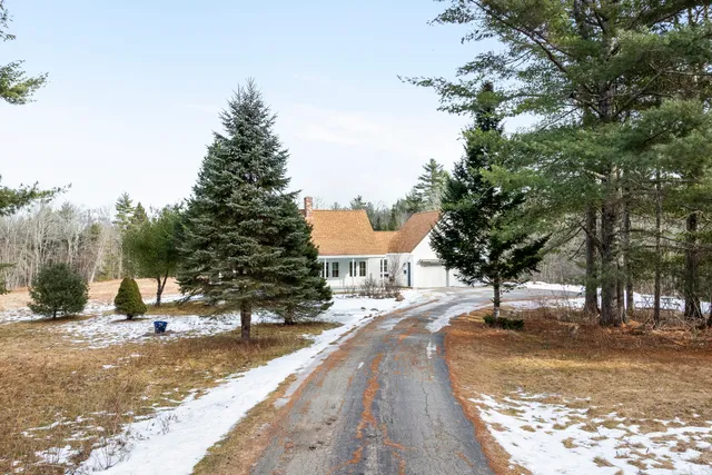 $420,000 | 101 Morang Cove Road, Nobleboro, ME 04555