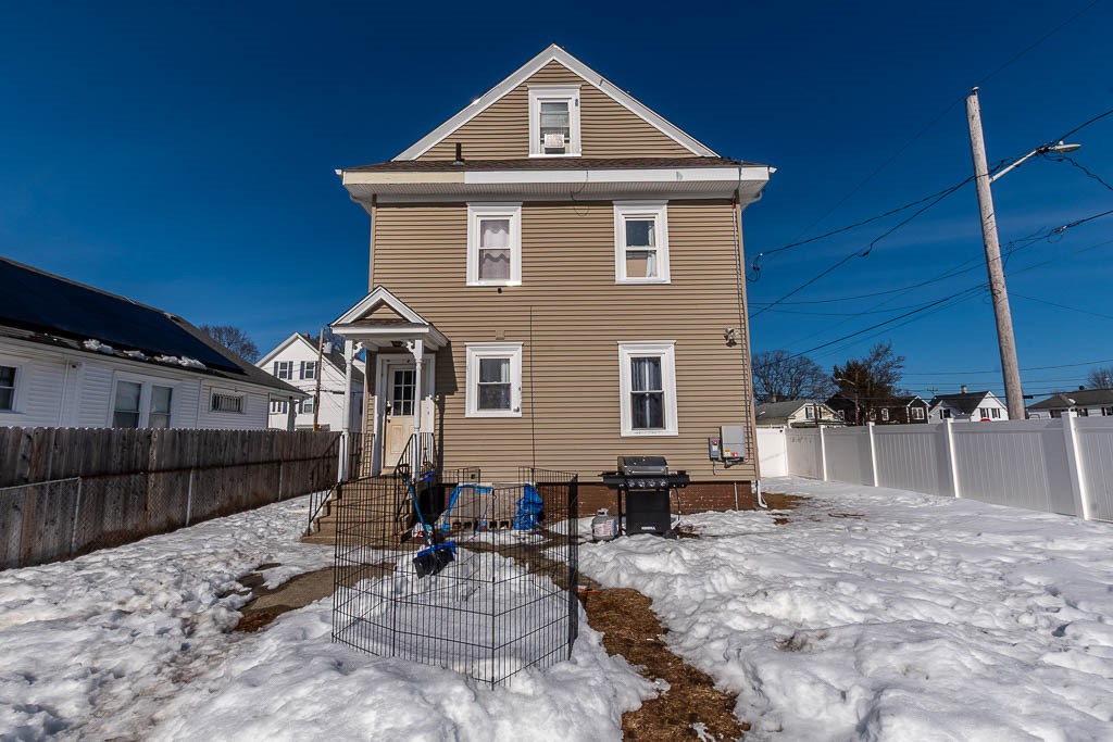 43 Warwick Road Pawtucket, RI 02861 - Photo 26 of 27