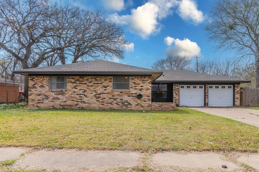 314 South Rita Street Lacy-Lakeview, TX 76705 - Photo 1 of 19