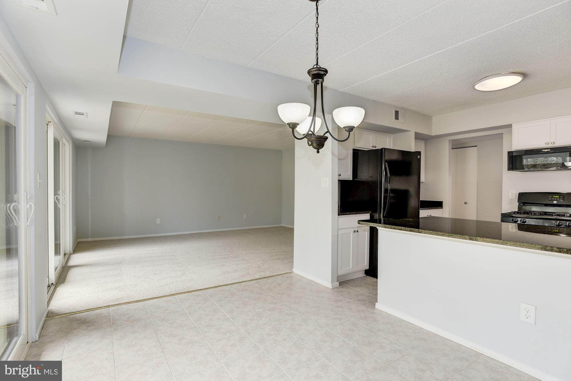 5687 Harpers Farm Road, Unit B Columbia, MD 21044 - Photo 8 of 25 Dining Room