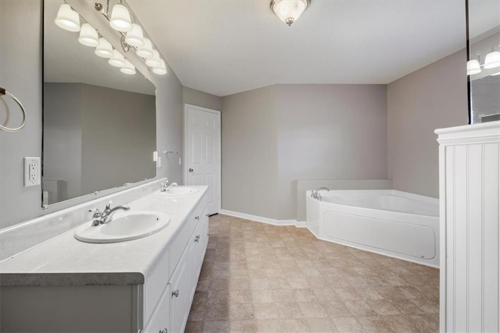 668 Pendley Road Southeast Calhoun, GA 30701 - Photo 16 of 46