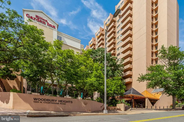 $370,000 | 1301 North Courthouse Road, Unit 611, Arlington, VA 22201