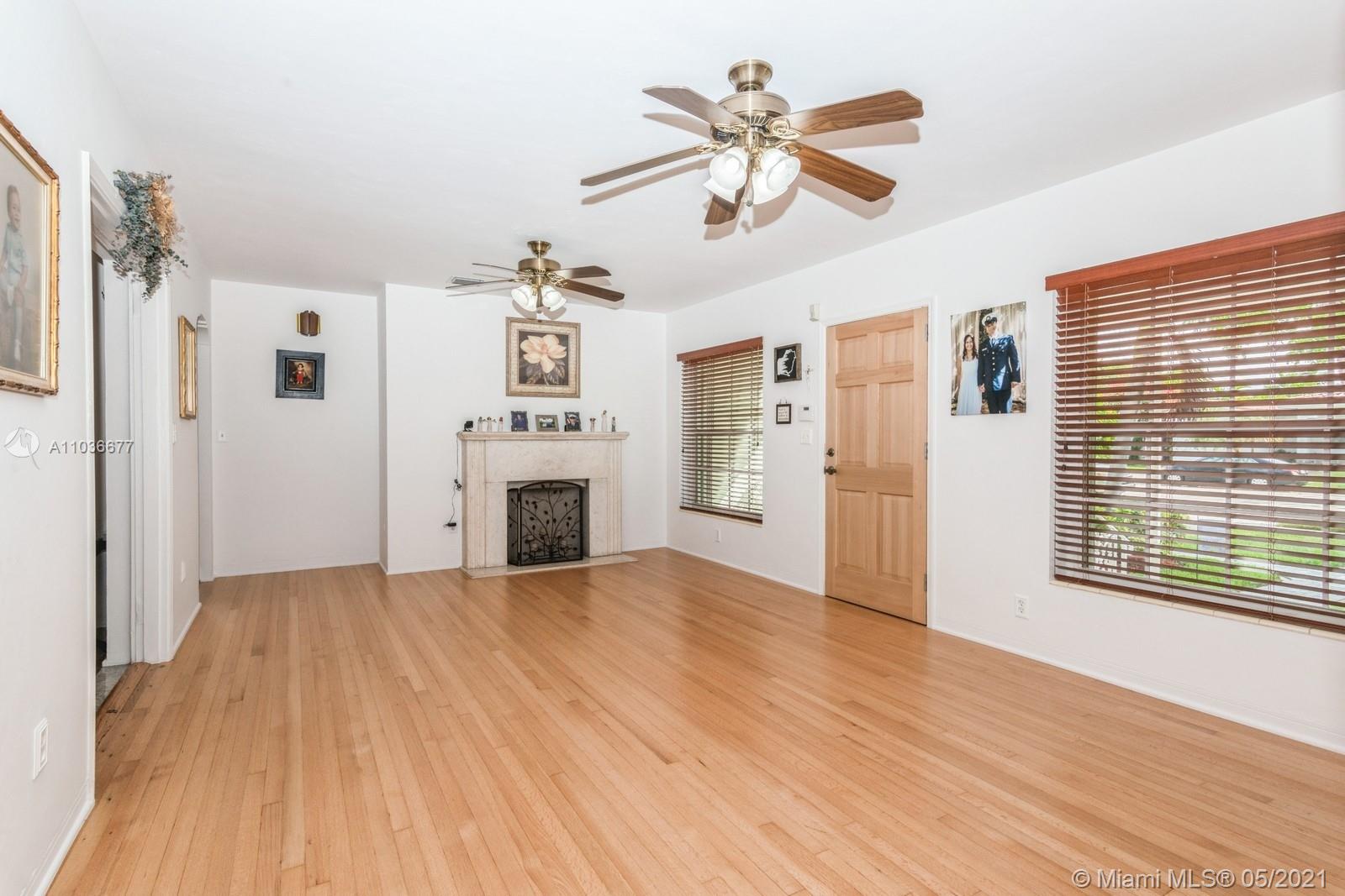 720 Southwest 27th Road Miami, FL 33129 - Photo 4 of 24