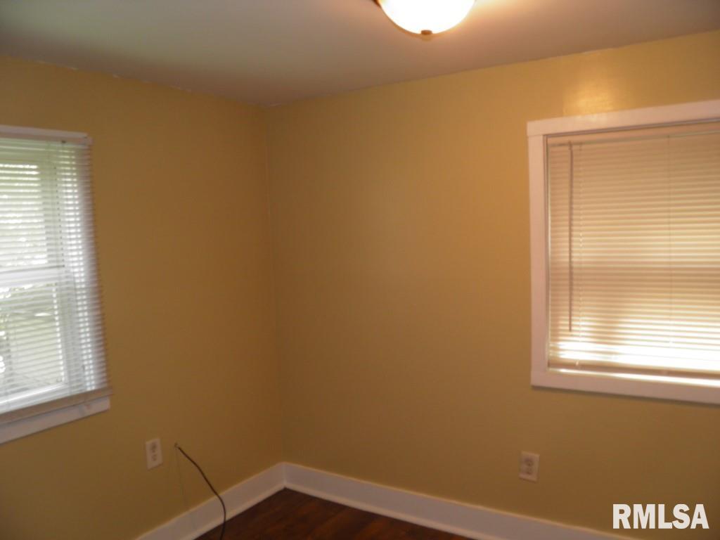 250 44th Street Moline, IL 61265 - Photo 18 of 18