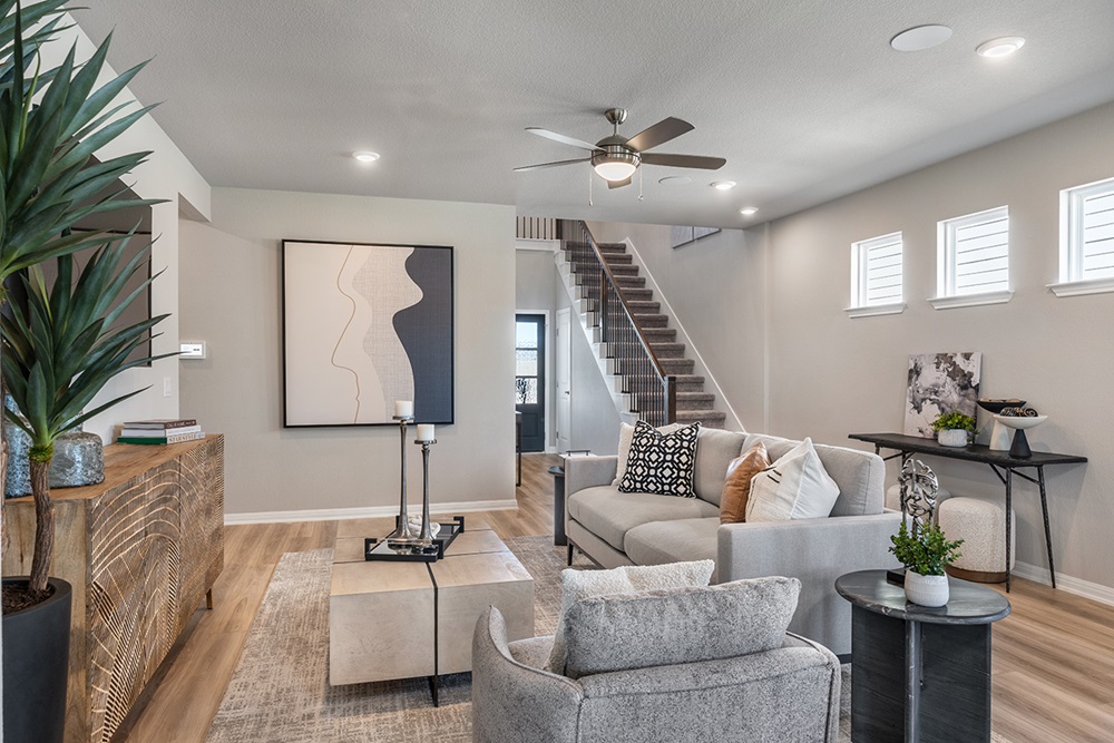 5905 Beverly Pr Road Del Valle, TX 78617 - Photo 11 of 18 a living room with furniture and a potted plant
