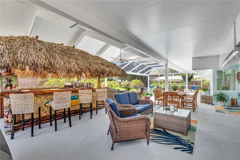 $899,900 | 7817 Alhambra Drive, Bradenton, FL 34209