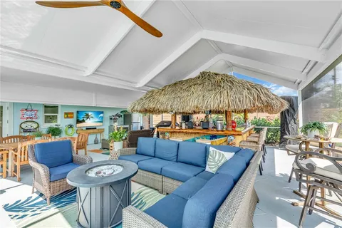 $899,900 | 7817 Alhambra Drive, Bradenton, FL 34209