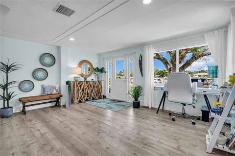 $899,900 | 7817 Alhambra Drive, Bradenton, FL 34209