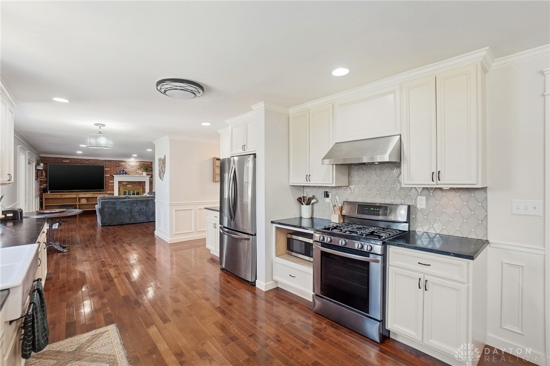9725 Sheehan Road Centerville, OH 45458 - Photo 11 of 46