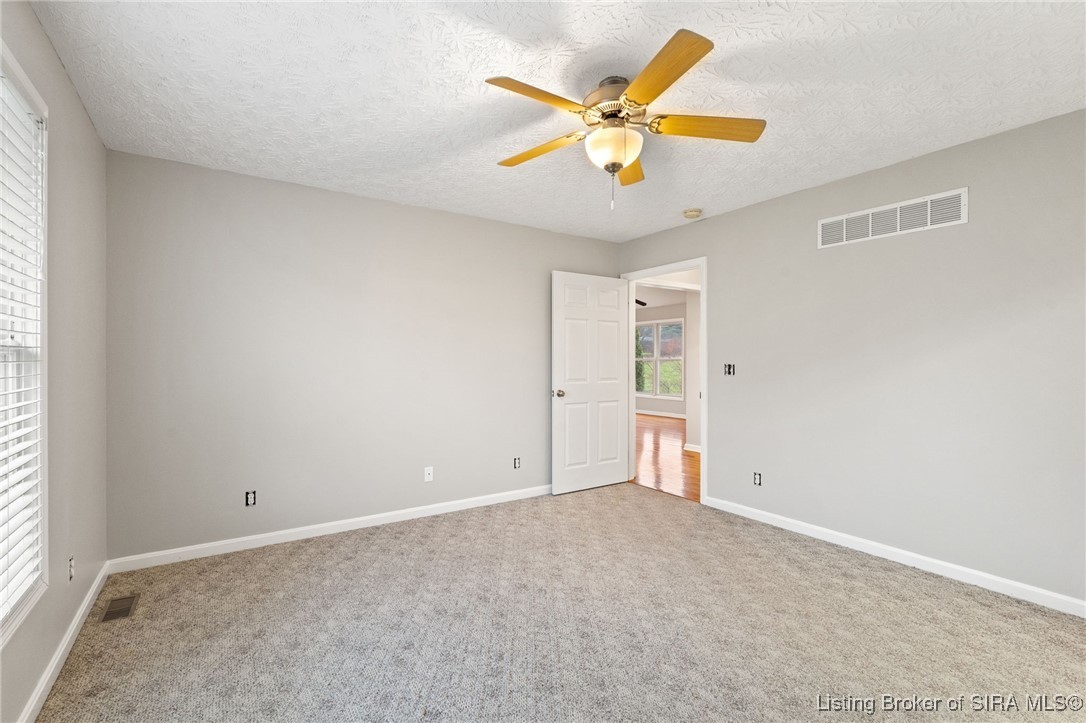 2267 Leonard Road Northwest Corydon, IN 47112 - Photo 20 of 36