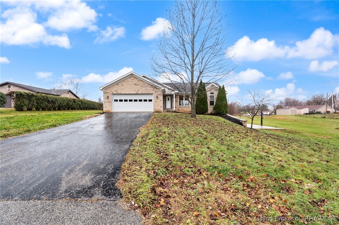 2267 Leonard Road Northwest Corydon, IN 47112 - Photo 2 of 36