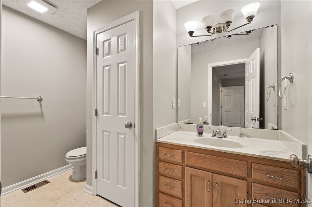 2267 Leonard Road Northwest Corydon, IN 47112 - Photo 22 of 36