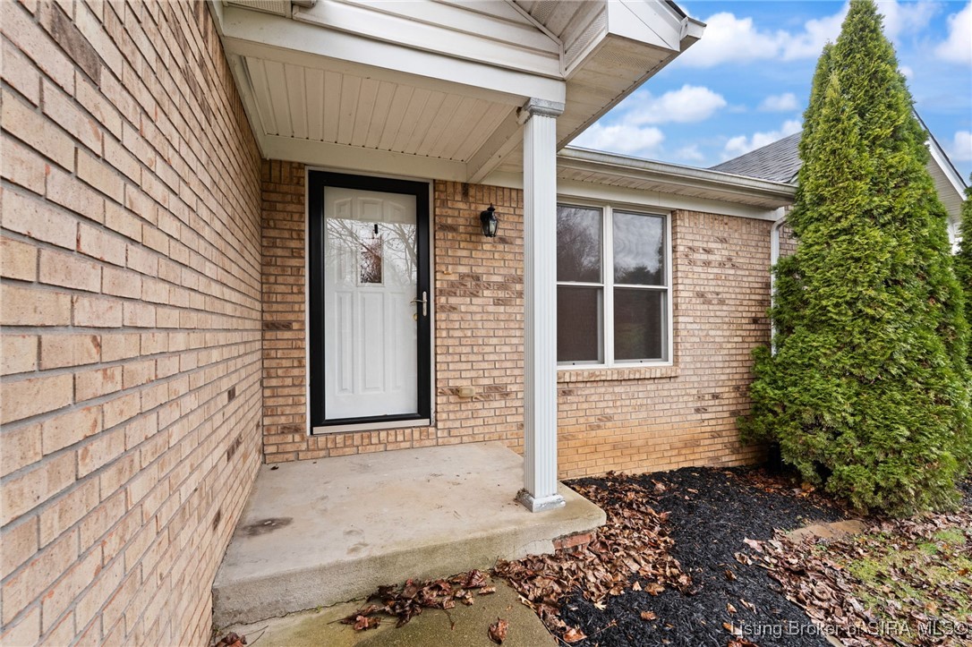 2267 Leonard Road Northwest Corydon, IN 47112 - Photo 3 of 36