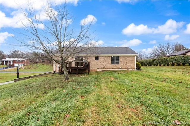 $369,900 | 2267 Leonard Road Northwest, Corydon, IN 47112