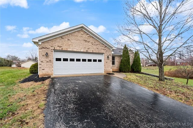 $369,900 | 2267 Leonard Road Northwest, Corydon, IN 47112