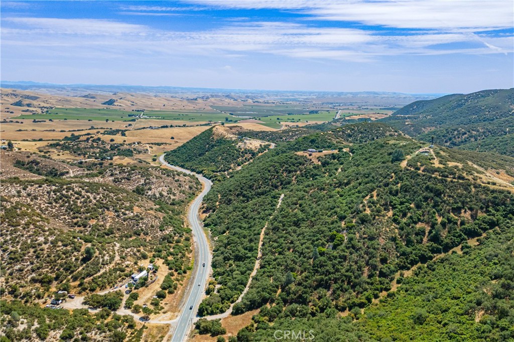 70598 Jolon Road Bradley, CA 93426 - Photo 8 of 43 a view of city and ocean