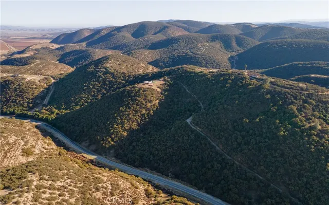 a view of balcony with a garden